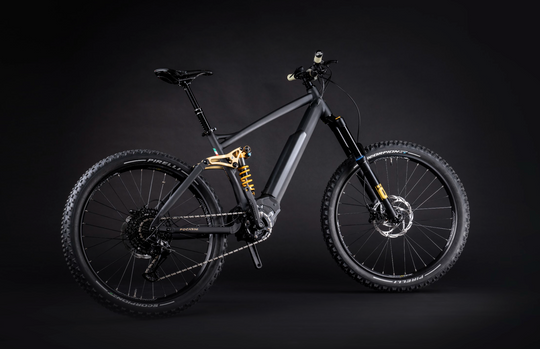 FOCARINI Furia - Matt black - roues DRC Mullet