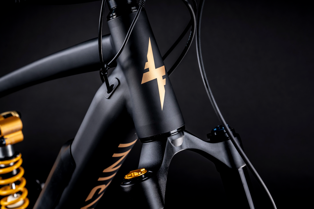 FOCARINI Furia - Matt black - roues DRC Mullet