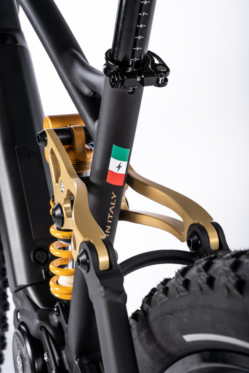 FOCARINI Furia - Matt black - roues DRC Mullet