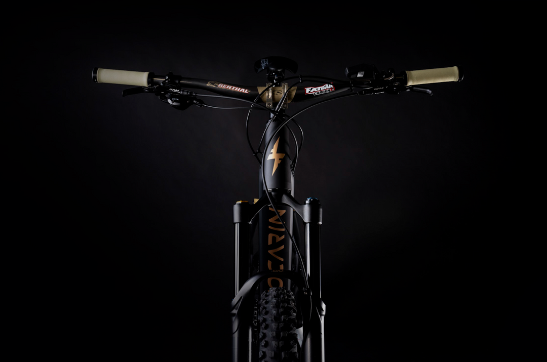 FOCARINI Furia - Matt black - roues DRC Mullet