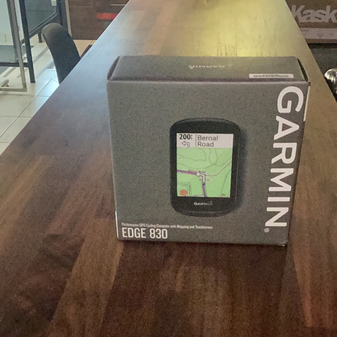 GARMIN GPS edge 830